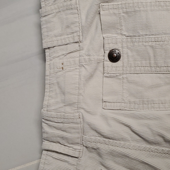 VINTAGE Corduroy American Eagle Outfitters Off-White Shorts Sz 6 EUC - Picture 3 of 13
